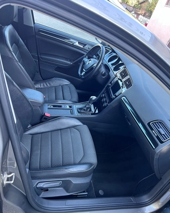 Volkswagen Golf cena 53000 przebieg: 185000, rok produkcji 2016 z Łuków małe 67